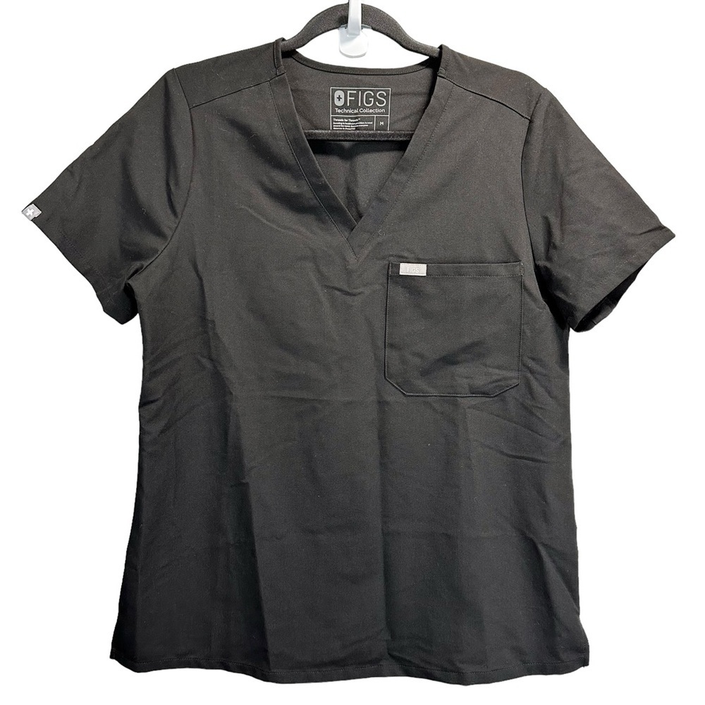 FIGS Catarina One-Pocket Scrub Top